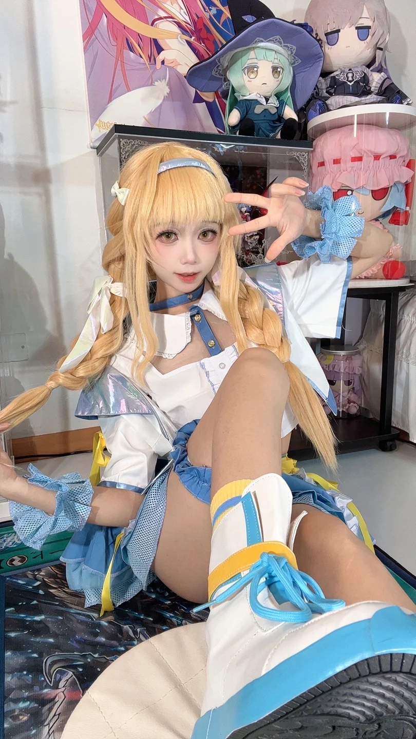 白栎Shirly - No.013 藤田琴音 [66P,10V-974MB] tg@simisebaisi 【丝足阁】060.webp